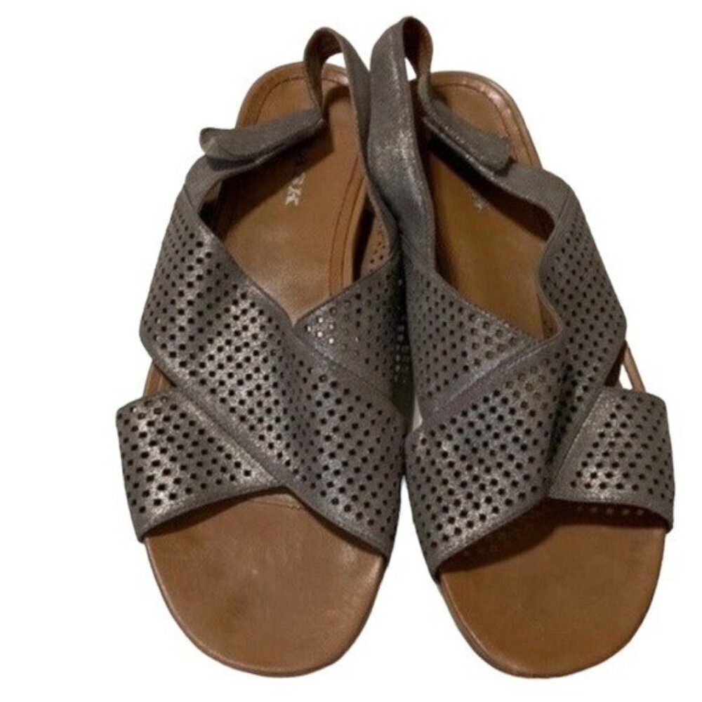 Trask leather sandals women 11M suede perforated boho vacation casual resort y2k